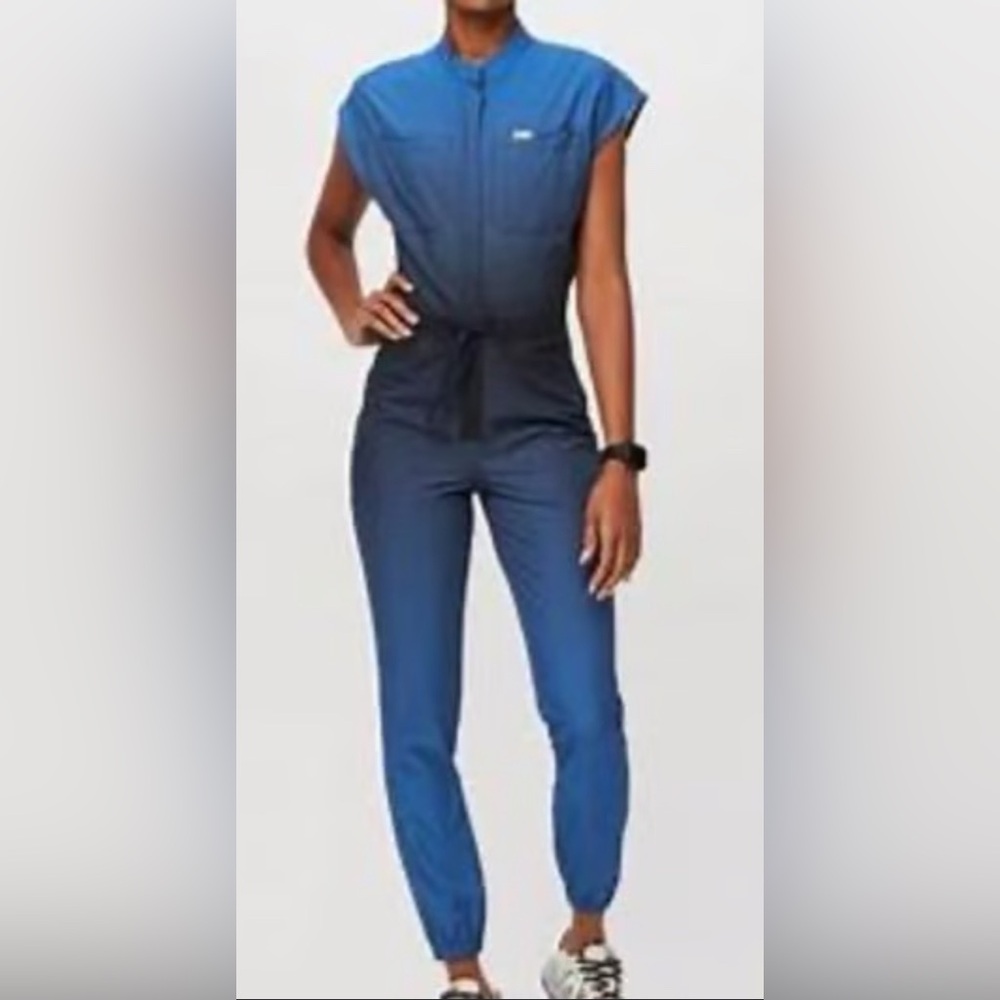Figs NWT Milky Way ombré Rafaela Scrubsuit